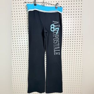 Vintage Y2K Aeropostale 87 Fit and Flare Black Leggings with Blue roll top band